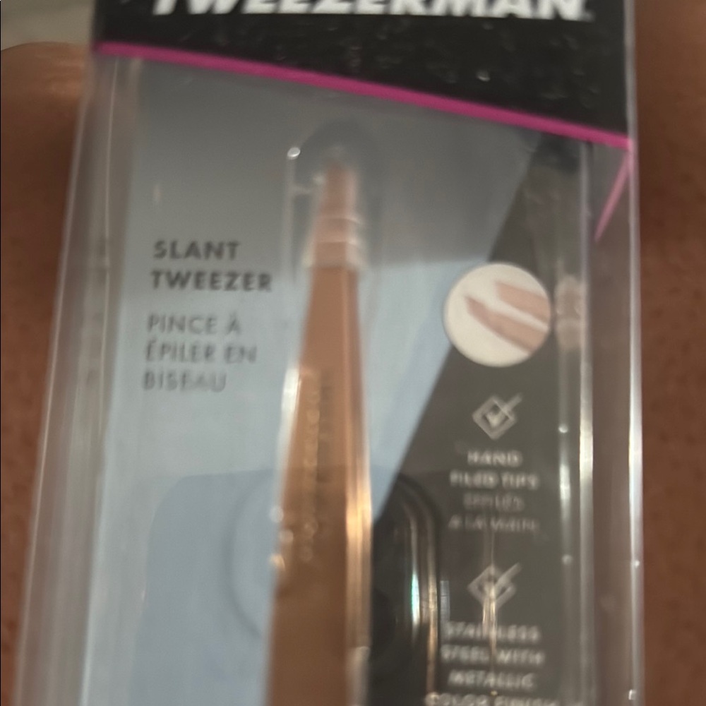 Gold Slant Tweezer never used